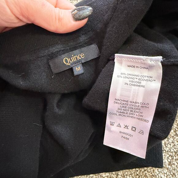 Quince Black Cotton Cashmere blended v-neck sweater Medium - Picture 3 of 4